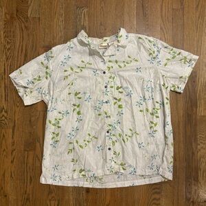 Bobbie Brooks Woman 100% Cotton White Floral Texture Plus Size Button Down